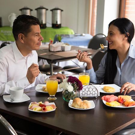 Travelers Obelisco Apartamentos ボゴタ エクステリア 写真
